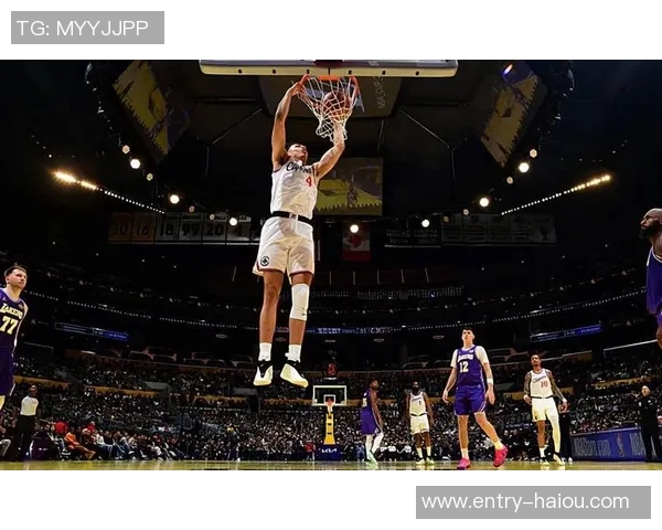 快船新秀桑德斯与SGA格里芬等人首发出战超35分钟砍下20分以上表现亮眼